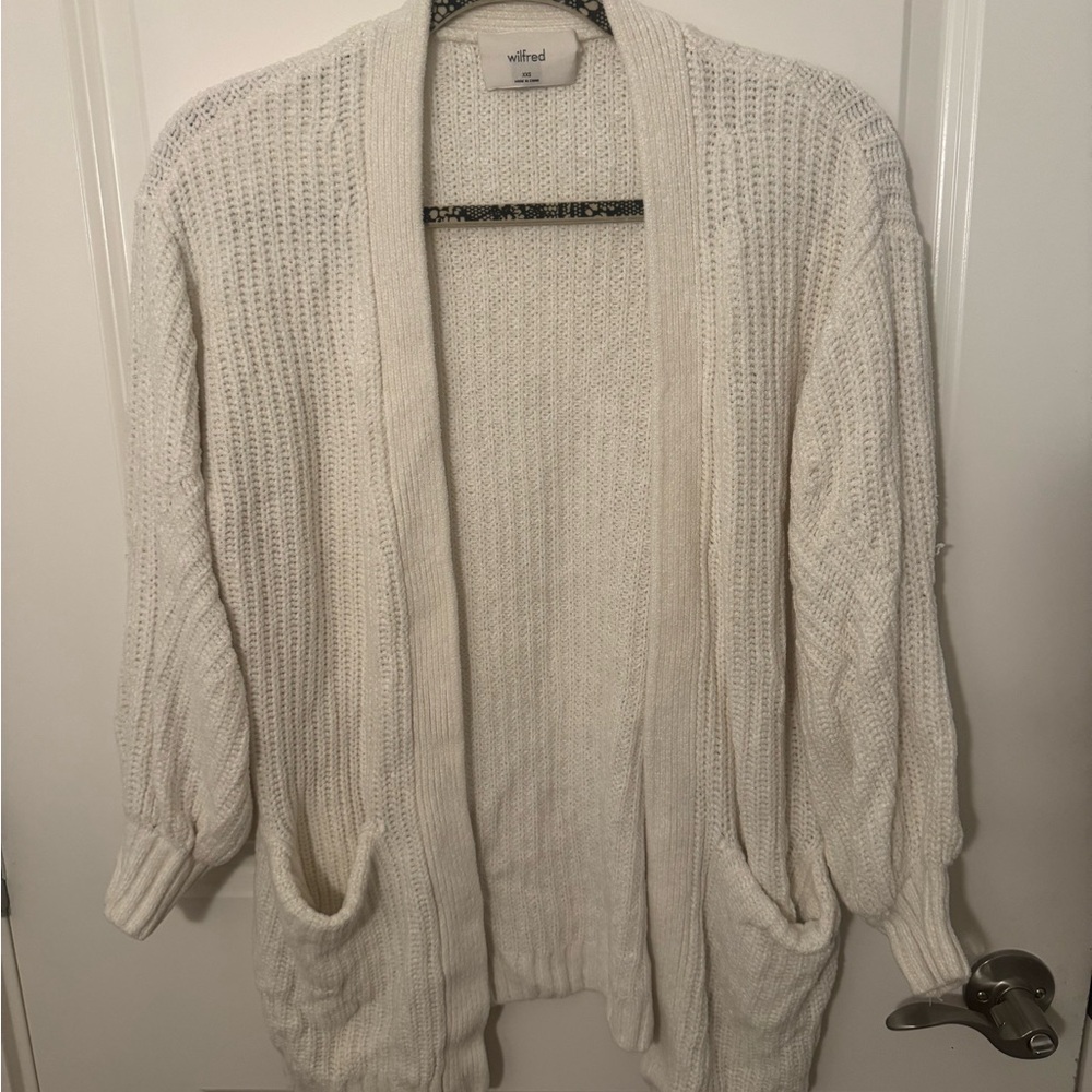 Wilfred White Rourke Cardigan Sweater